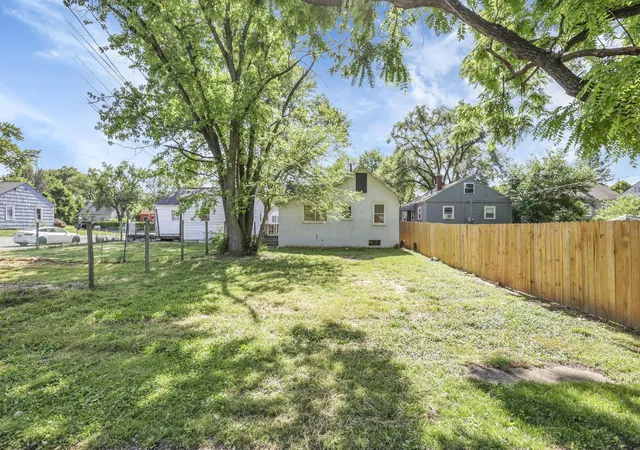 Photo 26 of Single family home for sale at 2717 Mcguffey Rd, Columbus, OH 43211 | MLS# 226028617 | Listing updated on 2026-09-03