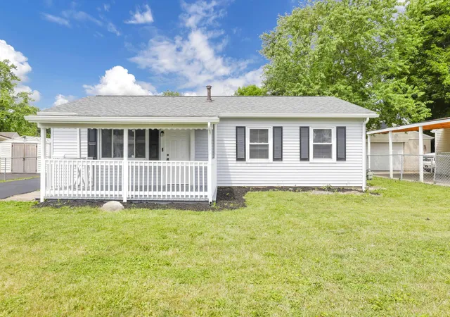 2nd image of 3871 Glenfield Rd, Columbus, OH 43232 | MLS# 226028621