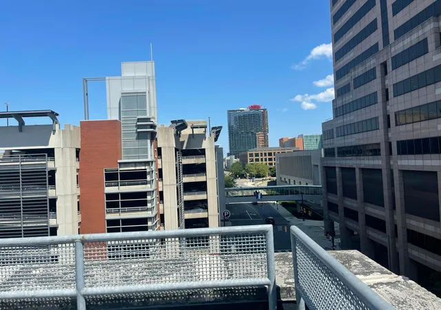 2nd image of 221 N Front St, Columbus, OH 43215