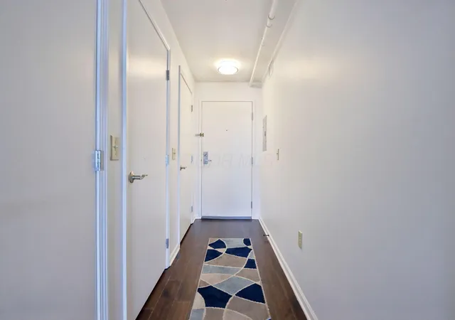 Listing Photo 4 - Condo for sale in building located at 221 N Front St, Columbus, OH 43215 - Unit #510
