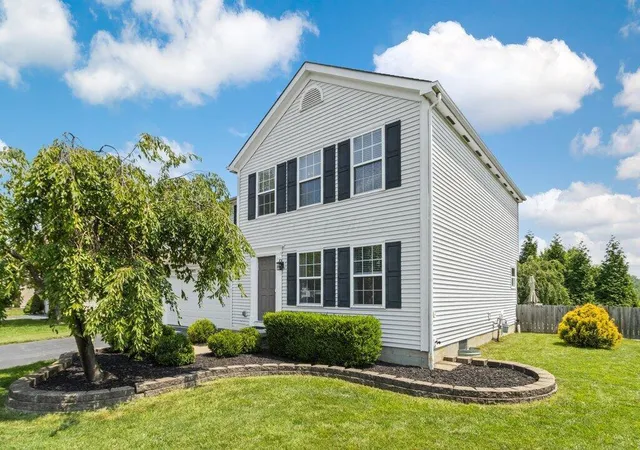 2nd image of 9172 Prestwick Green Dr, Columbus, OH 43240 | MLS# 226029037