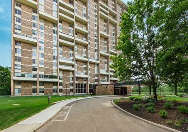 Photo 36 of Sale Pending at 1000 Urlin Ave #15, Columbus, OH 43212 | MLS# 226028647 | Listing updated on 2026-08-29