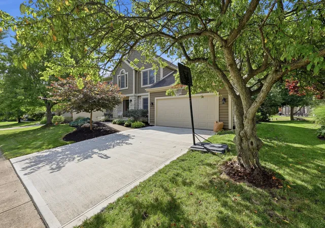 2nd image of 4606 Bridle Path Ln, Dublin, OH 43017 | MLS# 226028684