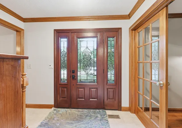 Photo 3 of Single family home for sale at 4606 Bridle Path Ln, Dublin, OH 43017 | MLS# 226028684 | Listing updated on 2026-09-16