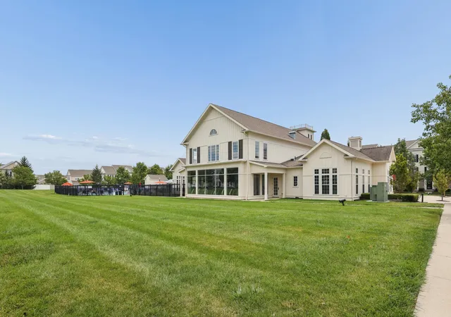 2nd image of 5543 Rainbow Fls St, Dublin, OH 43016