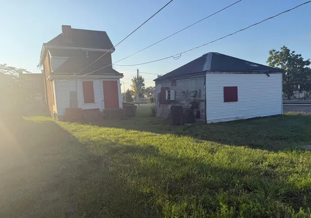 3rd image of 597 Miller Ave, Columbus, OH 43205 | MLS# 226028750