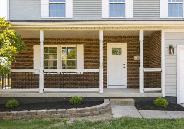 3rd image of 1323 Red Bank Dr, Grove City, OH 43123 | MLS# 226028694