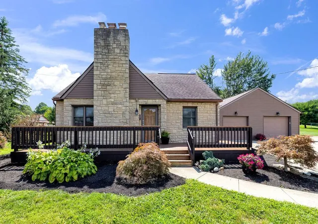 35th image of 395 N Main St, Johnstown, OH 43031 | MLS# 226028888