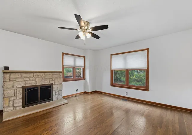 5th image of 395 N Main St, Johnstown, OH 43031 | MLS# 226028888