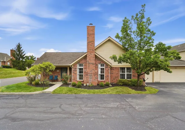 1st image of 3204 Pine Manor Blvd, Grove City, OH 43123 | MLS# 226028700