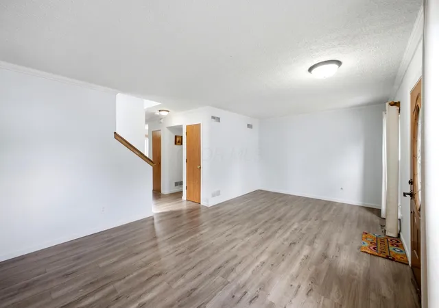 Photo 3 of Single family home for sale at 3523 Steiner St, Columbus, OH 43231 | MLS# 226028726 | Listing updated on 2026-10-05