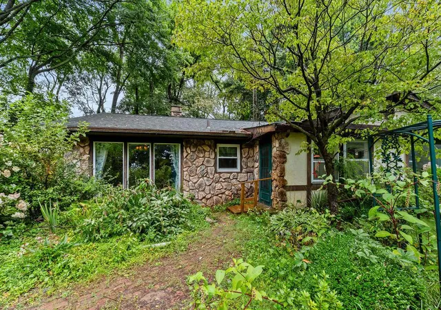Photo 3 of Single family home for sale at 4409 Newton Rd, Newark, OH 43055 | MLS# 226030528 | Listing updated on 2026-08-17