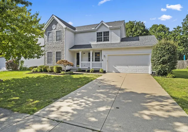 Photo 2 of Single family home for sale at 867 Wallace Dr, Delaware, OH 43015 | MLS# 226028757 | Listing updated on 2026-09-14