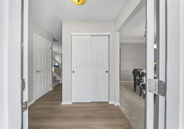 Photo 4 of Single family home for sale at 867 Wallace Dr, Delaware, OH 43015 | MLS# 226028757 | Listing updated on 2026-10-22