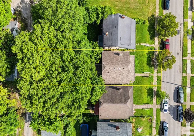 2nd image of 701 Berkeley Rd, Columbus, OH 43205 | MLS# 226028740