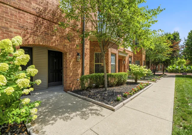 17th image of 46 Victorian Gate Wy, Columbus, OH 43215 | MLS# 226028834