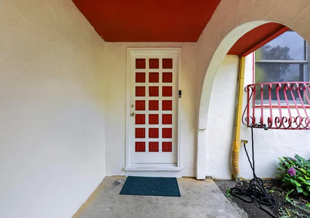 5th image of 5071 Treeridge St, Columbus, OH 43229 | MLS# 226028812