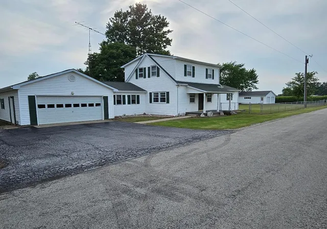 1st image of 801 Jasper Coil Rd Nw, Washington Court House, OH 43160 | MLS# 226029005