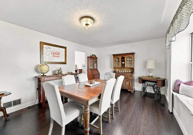 Photo 3 of Single family home for sale at 7864 Stanburn Rd, Columbus, OH 43235 | MLS# 226031284 | Listing updated on 2026-08-24
