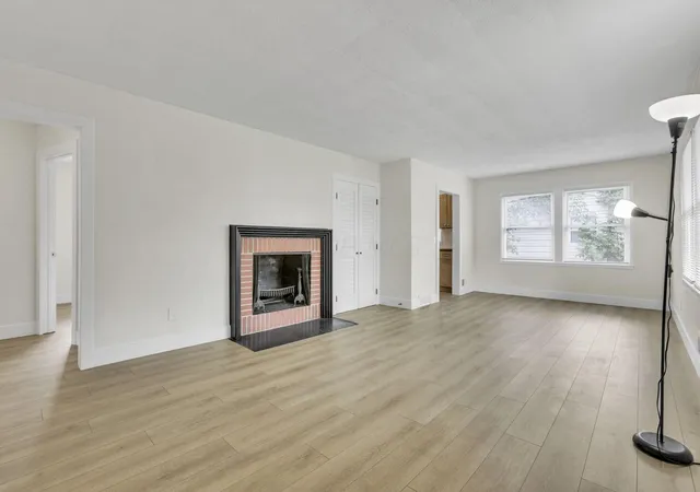 Photo 2 of Single family home for sale at 64 Lowell Rd, Columbus, OH 43209 | MLS# 226028830 | Listing updated on 2026-08-28