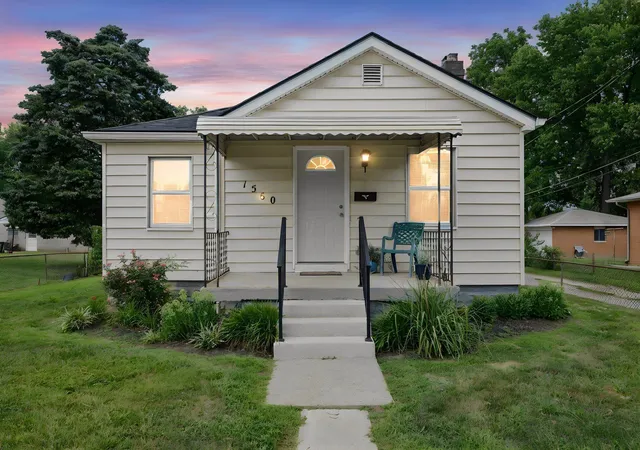 Photo 1 of Single family home for sale at 1560 Garling Ave, Columbus, OH 43223 | MLS# 226029904 | Listing updated on 2026-09-14