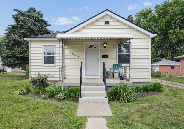 Photo 2 of Single family home for sale at 1560 Garling Ave, Columbus, OH 43223 | MLS# 226029904 | Listing updated on 2026-09-14