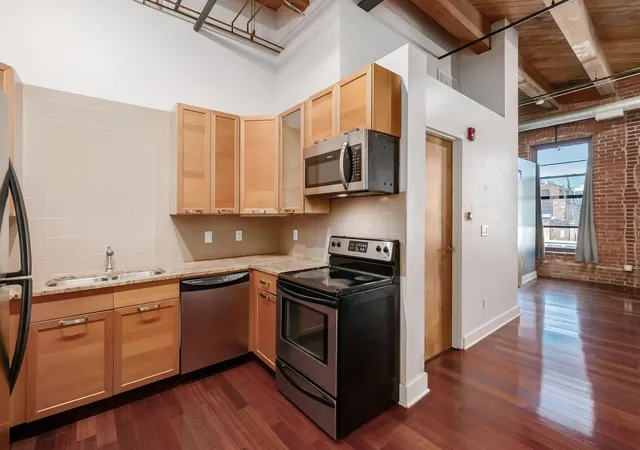 2nd image of 150 E Main St #207, Columbus, OH 43215 | MLS# 226028881