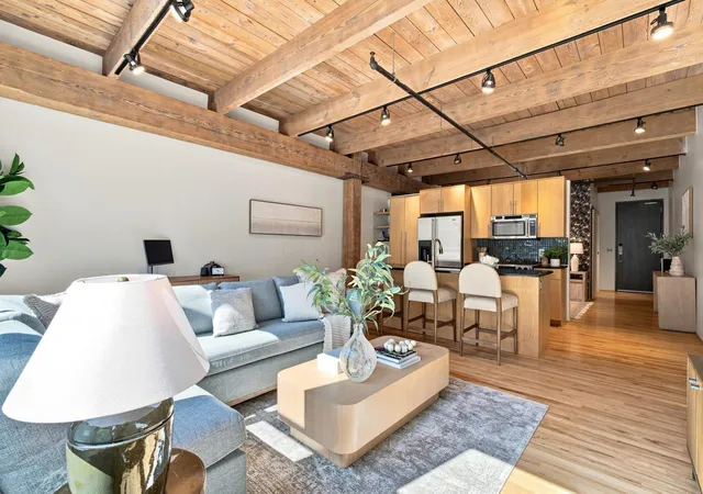 1st image of 448 W Nationwide Blvd #204, Columbus, OH 43215 | MLS# 226028889