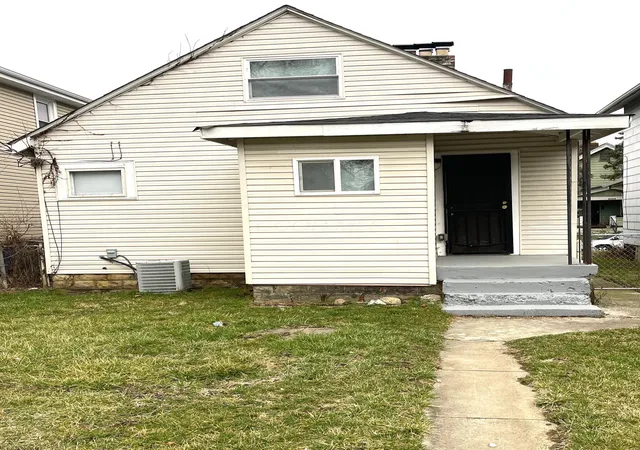 Photo 12 of Single family home for sale at 1138 Lexington Ave, Columbus, OH 43201 | MLS# 226028875 | Listing updated on 2026-07-31