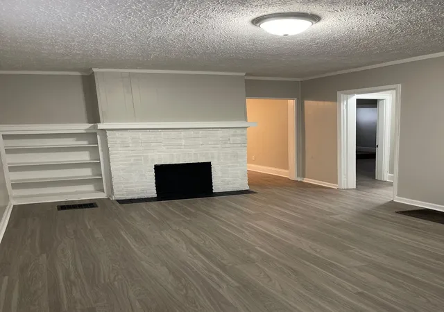 Photo 2 of Single family home for sale at 1138 Lexington Ave, Columbus, OH 43201 | MLS# 226028875 | Listing updated on 2026-07-31