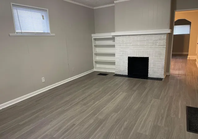 Photo 4 of Single family home for sale at 1138 Lexington Ave, Columbus, OH 43201 | MLS# 226028875 | Listing updated on 2026-09-17
