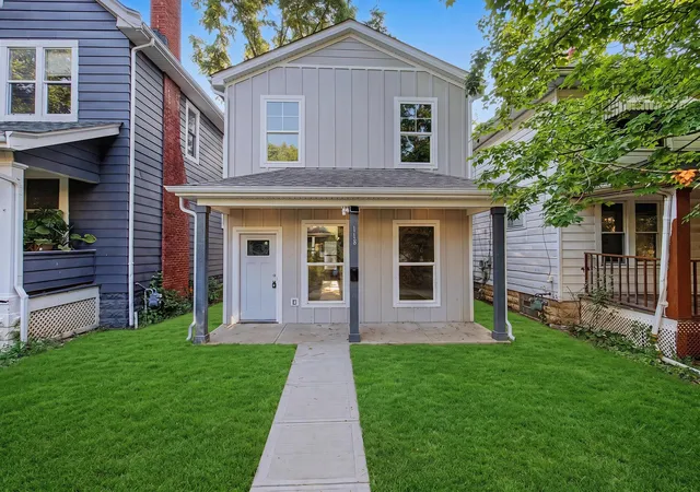 1st image of 118 N Ogden Ave, Columbus, OH 43204 | MLS# 226028974