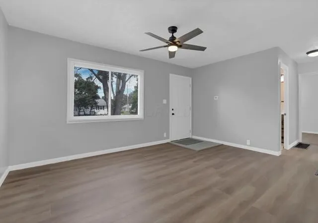3rd image of 3568 Karl Rd, Columbus, OH 43224 | MLS# 226028959
