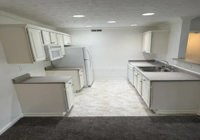 image of 5410 Garden Rdg, Columbus, OH 43228 | MLS# 226031877