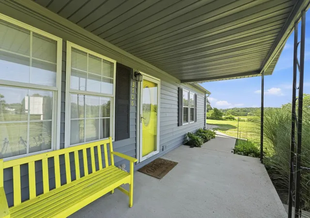 4th image of 3706 State Route 13 Se, Crooksville, OH 43731 | MLS# 226029454