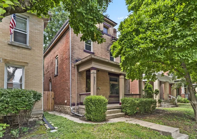 1st image of 951 Mount Pleasant Ave, Columbus, OH 43201 | MLS# 226029192