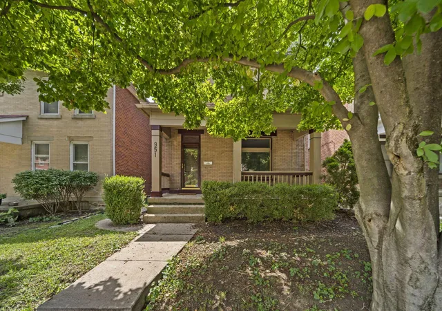 2nd image of 951 Mount Pleasant Ave, Columbus, OH 43201 | MLS# 226029192