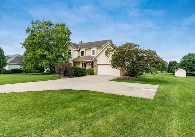 Photo 3 of Single family home for sale at 2523 Horseshoe Rd, Delaware, OH 43015 | MLS# 226028937 | Listing updated on 2026-10-06