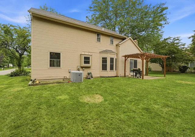 42nd image of 9955 Hounsdale Dr, Pickerington, OH 43147 | MLS# 226029345