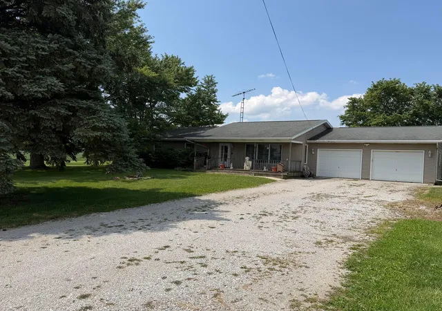 Photo 1 of Single family home for sale at 16557 Pepple Rd, Waynesfield, OH 45896 | MLS# 226028971 | Listing updated on 2026-09-01