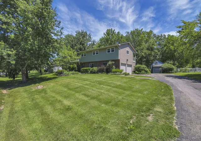 5th image of 830 Harvest Lane Ct, Columbus, OH 43213 | MLS# 226028961