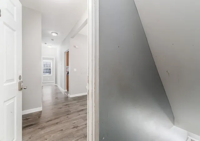 Photo 3 of Townhouse for sale at 3244 E 5th Avenue, Columbus, OH 43219 | MLS# 226028964 | Listing updated on 2026-08-10
