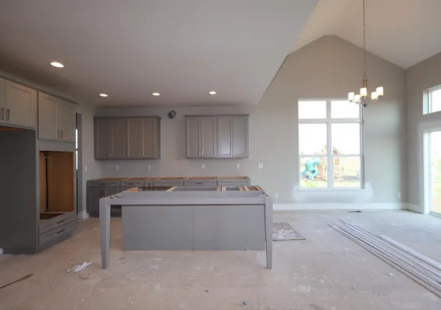 Photo 4 of Sale Pending at 1686 Angelo Ln, Delaware, OH 43015 | MLS# 226028991 | Listing updated on 2026-08-24