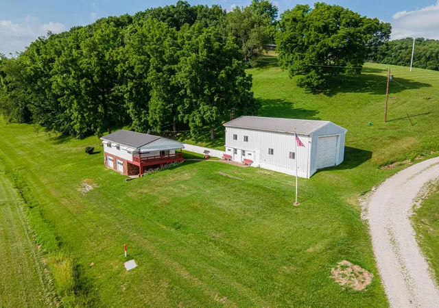 3rd image of 21569 State Route 16, Coshocton, OH 43812 | MLS# 226028987