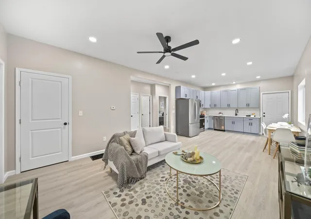 2nd image of 3043 Mcguffey Rd, Columbus, OH 43224 | MLS# 226029016
