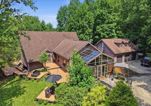 Photo 1 of Single family home for sale at 1221 Wittmer Rd, Mansfield, OH 44903 | MLS# 226029049 | Listing updated on 2026-08-03