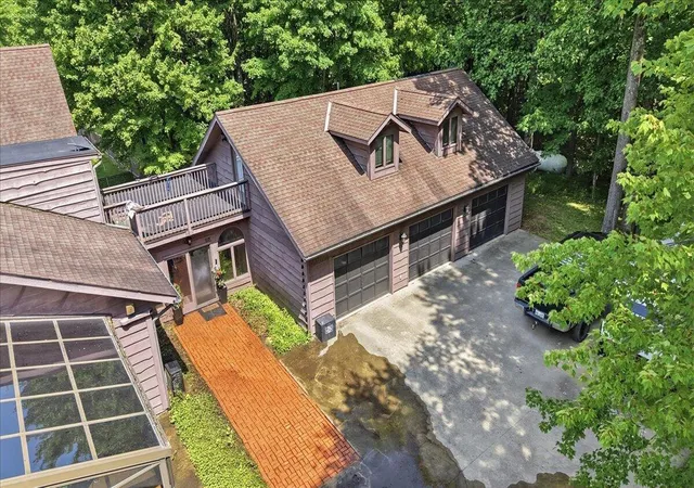 Photo 2 of Single family home for sale at 1221 Wittmer Rd, Mansfield, OH 44903 | MLS# 226029049 | Listing updated on 2026-08-03