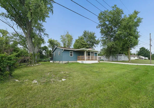 Photo 3 of Single family home for sale at 37 Wymer Dr Sw, Etna, OH 43068 | MLS# 226029026 | Listing updated on 2026-09-10