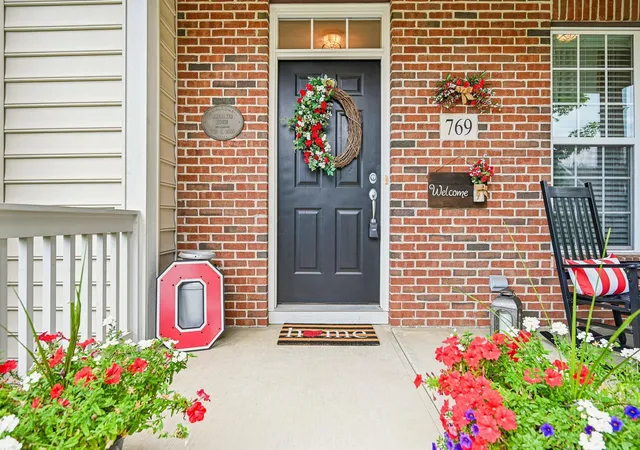 2nd image of 769 Woodbend Dr #255, Westerville, OH 43082 | MLS# 226029023