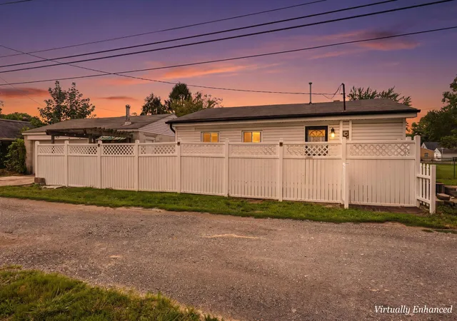 32nd image of 1943 Rea Ave, Columbus, OH 43223 | MLS# 226029042